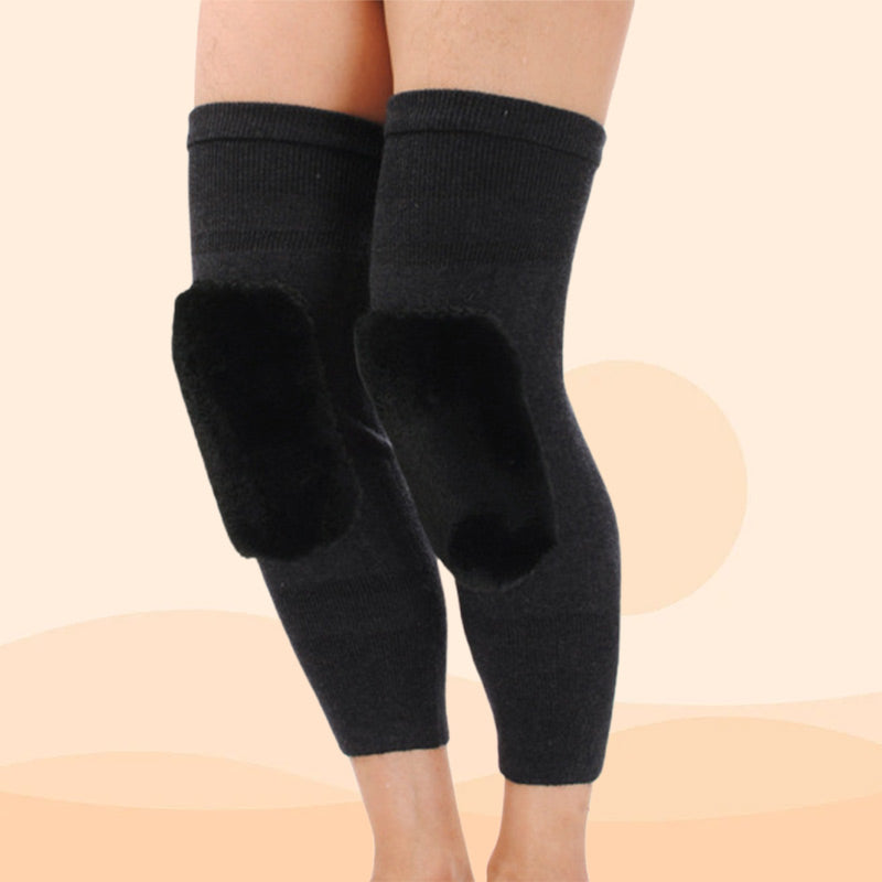 🔥2025 HOT SALE🔥 Universal Cold Protection Thickened Faux Furred Knee Pads
