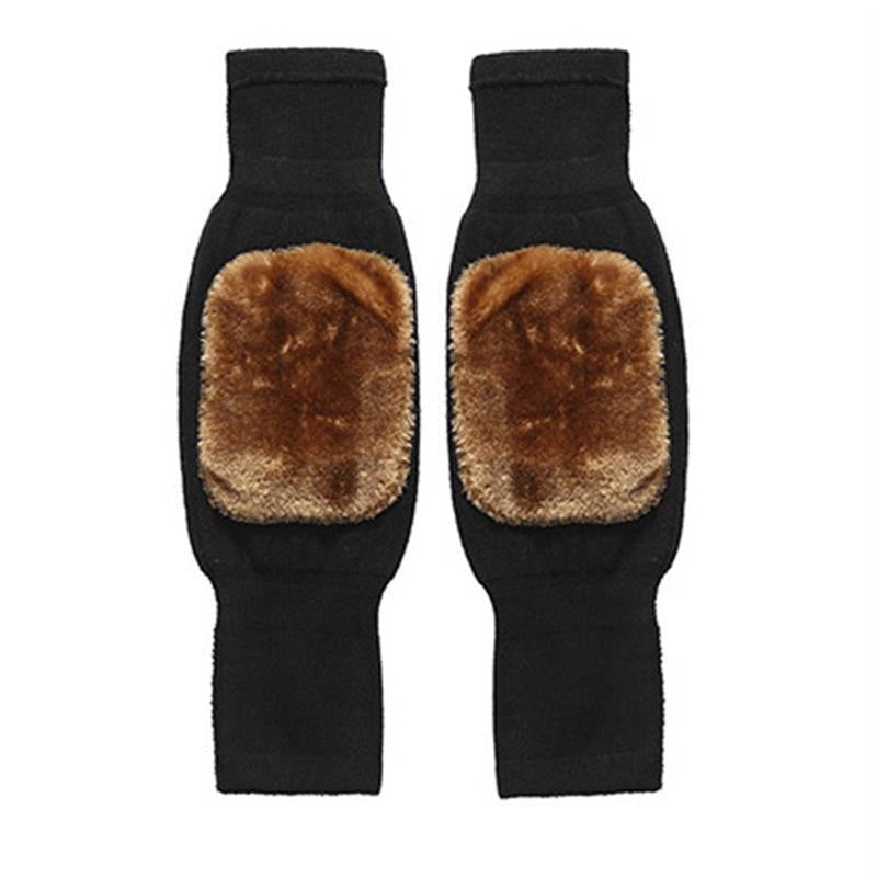 🔥2025 HOT SALE🔥 Universal Cold Protection Thickened Faux Furred Knee Pads