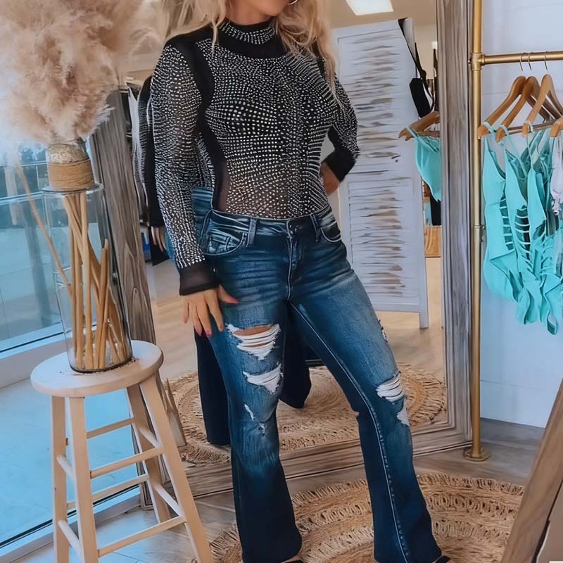 🔥👚Elegant Slim Fit Top With Rhinestone Details